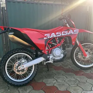 Gas gas es700, Ktm 690, Hysqvarna 701