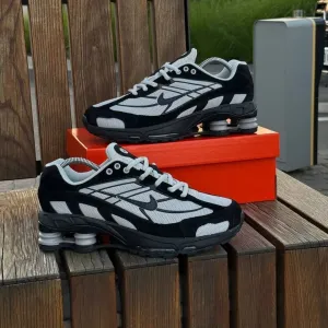 Кросівки Nike SHOX Ride 2 SP, чорно білі сірі кроссовки найк