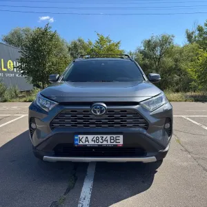 Toyota RAV4 2020 Гібрид