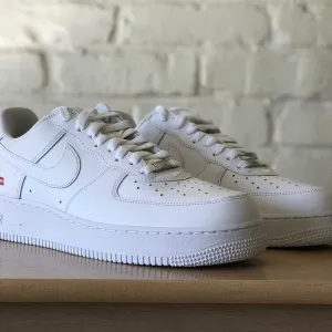 (БЕЗ ПЕРЕДОПЛАТИ) Nike Air Force 1 Low Supreme White найк аір супрім