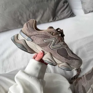 Кроссовки New Balance 9060 brown / Нью Беленс коричневые 38 39 40 41