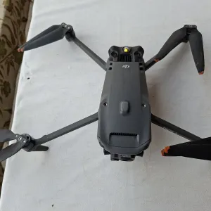 Продам MAVIC 3T з пультом.