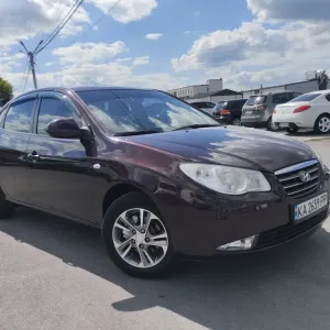Hyundai Elantra 1.6 Автомат