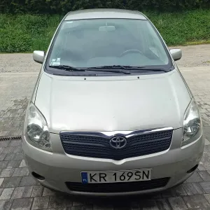 Toyota corolla verso,Klima,134 KM.Авто у Львові,в Начвності,без завдатків!!!
