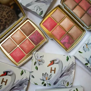 Палетка для обличчя Hourglass Ambient Lighting Edit Unlocked - Swan
