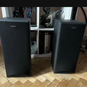 Продам пару акустических систем Sony SS-MB 215