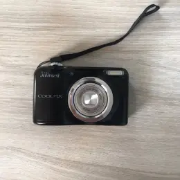 Цифрова камера Nikon Coolpix A10