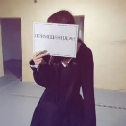 Сукня жіноча чорна розмір 44