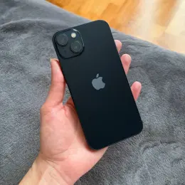 iPhone 13 256GB