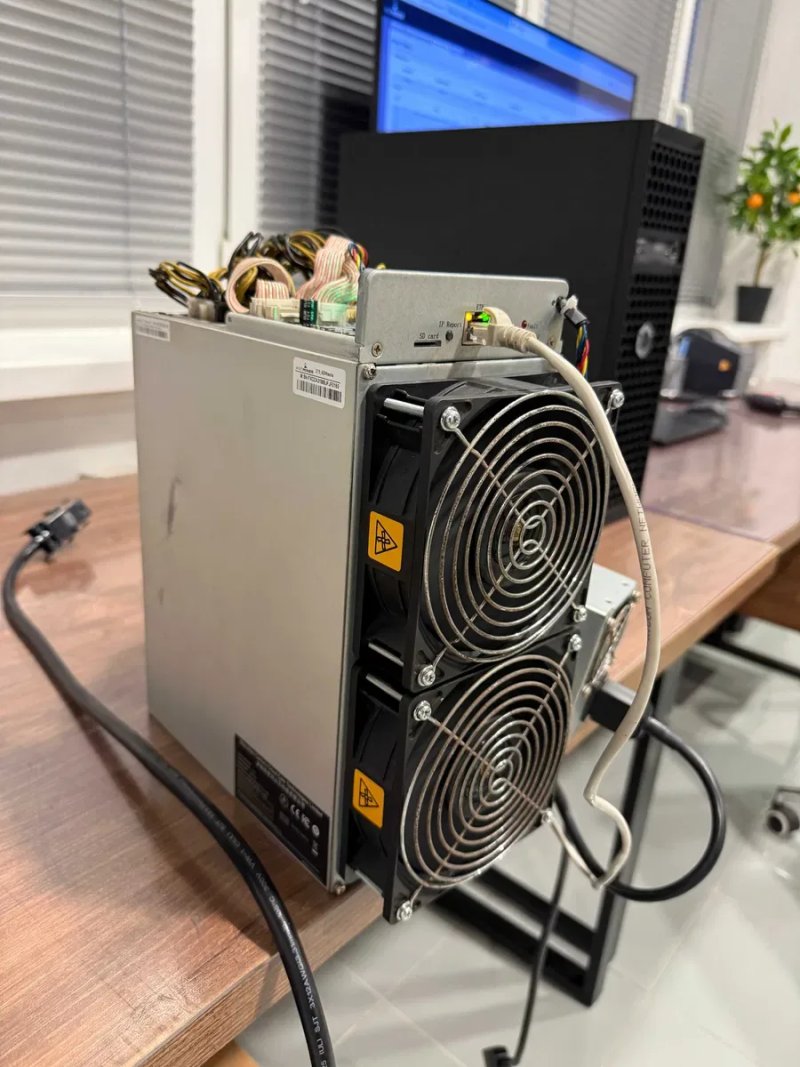 Тихий! Asic Antminer Z15 430 k/Sol + БЖ, асік майнер, Civitek — фото 3