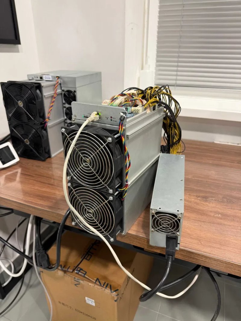 Тихий! Asic Antminer Z15 430 k/Sol + БЖ, асік майнер, Civitek — фото 5