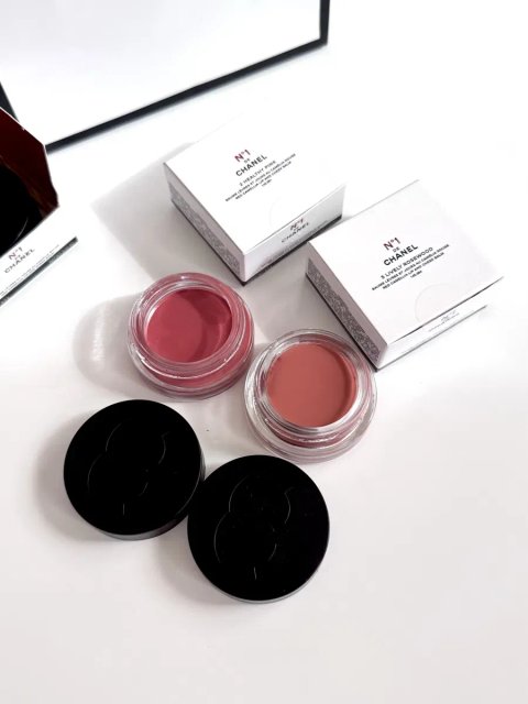 Тінт бальзам Chanel N°1 Lip and Cheek Balm