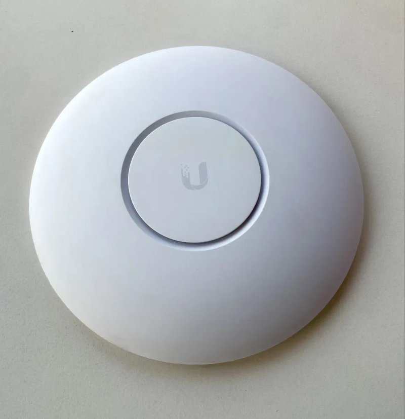 Точка доступу Ubiquiti UAP-AC-PRO 2.4 і 5 ГГц 1750Mbps Gigabit — фото 2