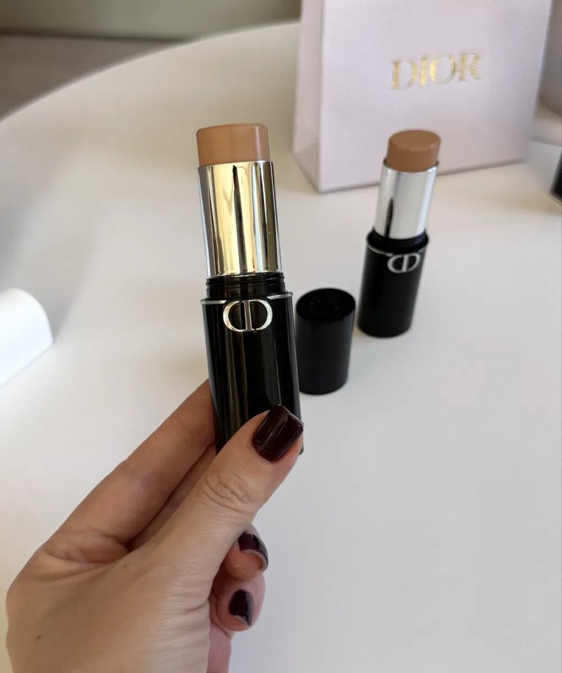 Тональний стік Dior Forever Skin Perfect Multi-Use Foundation Stick — фото 4