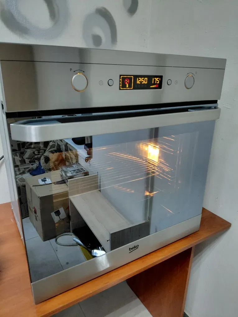 ТОП цифрова дзеркальна духовка духова шафа пічка печка духовой шкаф Beko — фото 4