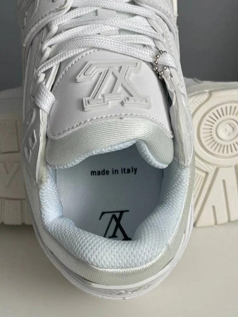 Топова Модель! Кросівки Louis Vuitton Trainer Triple White •Луї Віттон (білі) Шкіра — фото 6