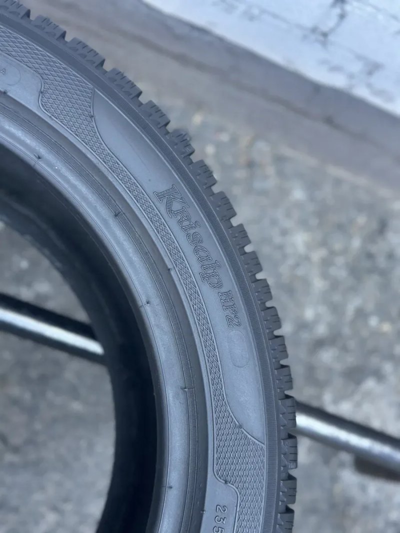Топова шина‼️Kleber Krisalp hp2 235/45 r17 8.2мм 2025рік‼️Зимові шини — фото 5
