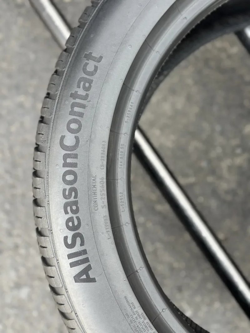 Топові шини‼️Continental AllSeasonContact 99W 225/50 r18 8мм 2022рік‼️ Всесезонні шини — фото 5