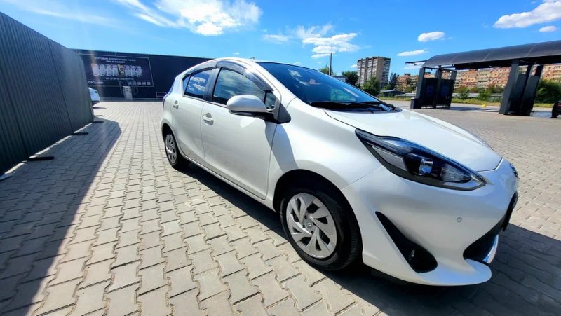 2021 Toyota Aqua/Prius/Yaris 1.5 Hybrid  АКП — фото 3