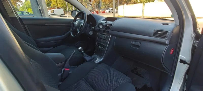Toyota Avensis 2006 2,2 дизель механіка — фото 6