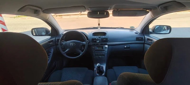 Toyota Avensis 2006 2,2 дизель механіка — фото 8
