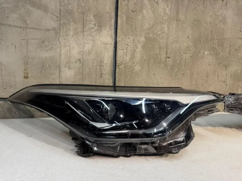 Toyota C-HR Full LED фари комплект оригінал OEM Europe Adaptive LED 2019 2020 2021 2022 2023 — фото 3