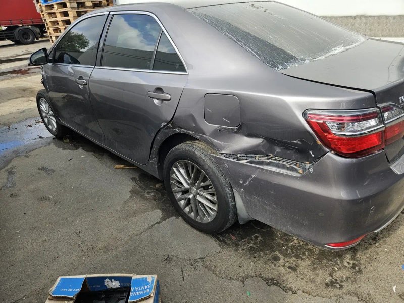 toyota camry 2.5 2017 року — фото 2