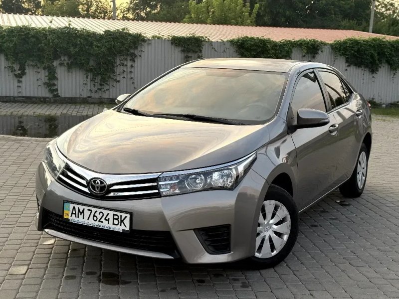 Toyota Corolla 2013!  83 тис км пробіг! Не Фарбована! — фото 3