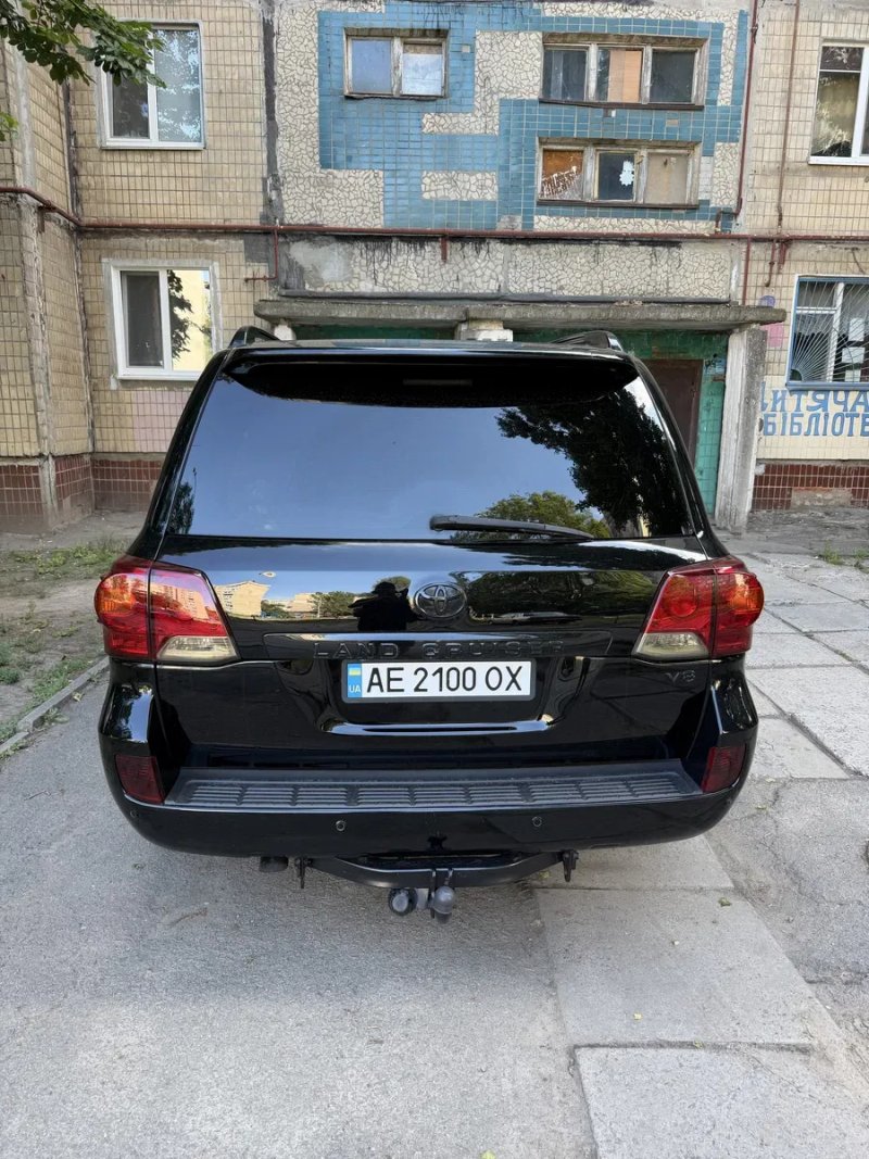 Toyota Land Cruiser 200 год 2011. — фото 5