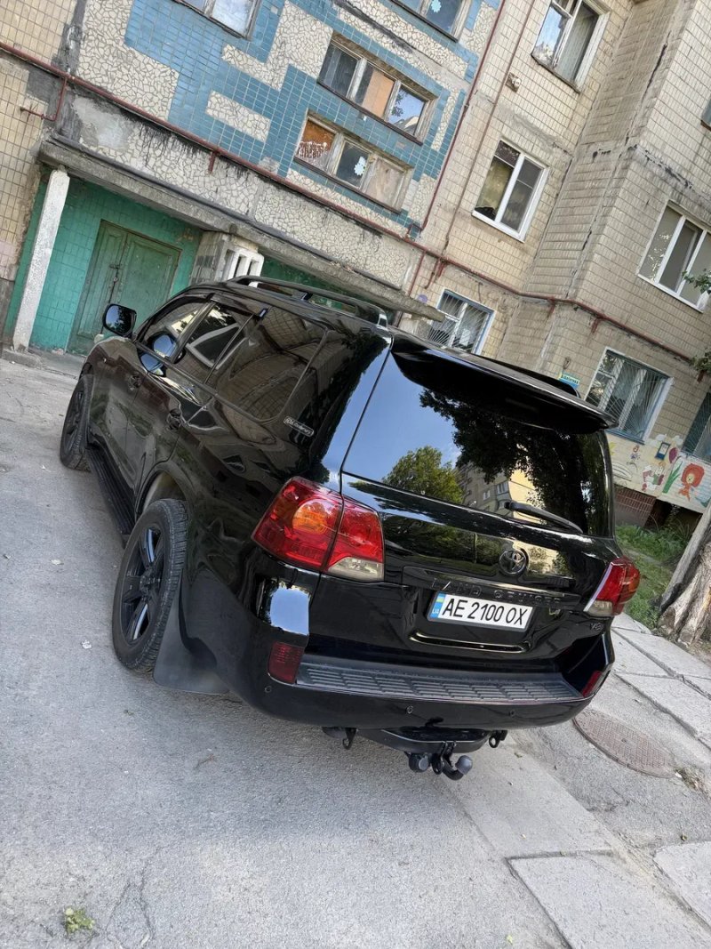 Toyota Land Cruiser 200 год 2011. — фото 6