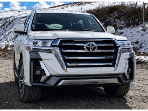 Toyota LandCruiser 200 Тюнинг обвес Limgeni