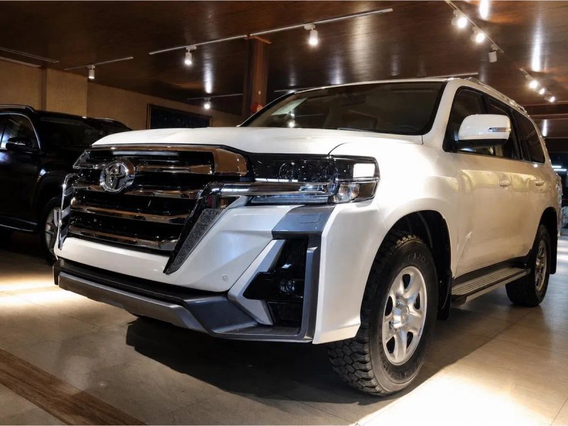 Toyota LandCruiser 200 Тюнинг обвес Limgeni — фото 4