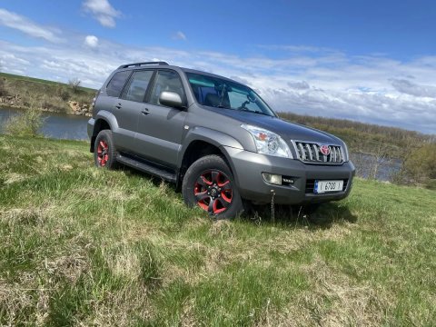 Toyota Prado 120