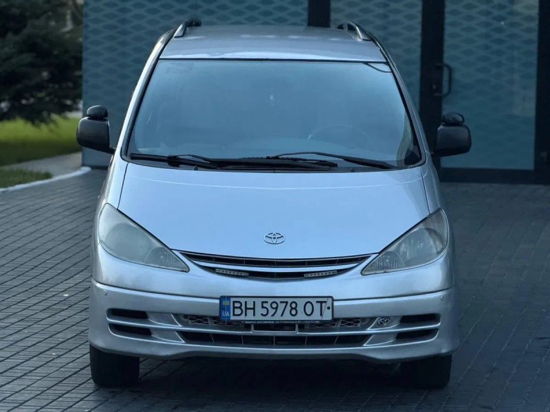 Toyota Previa 2001 г — фото 5