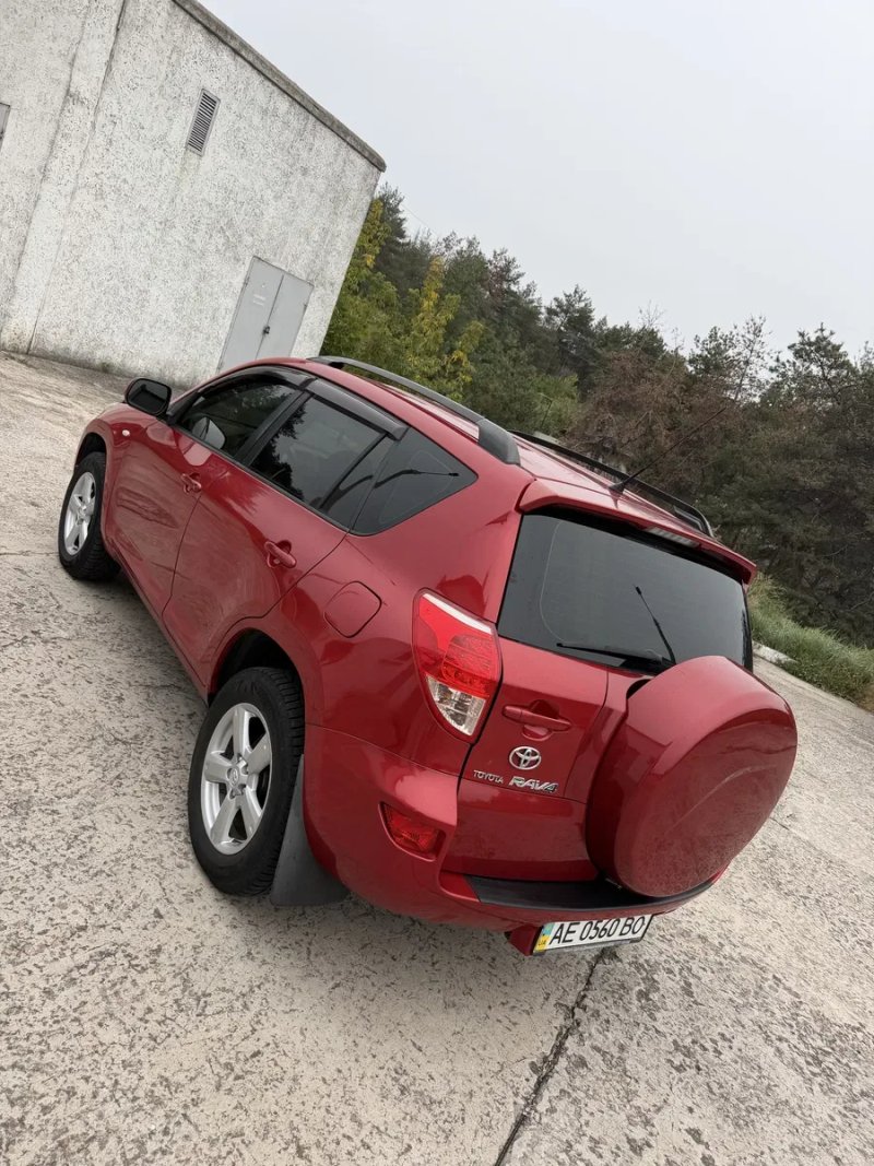 Toyota RAV4 автомат — фото 4