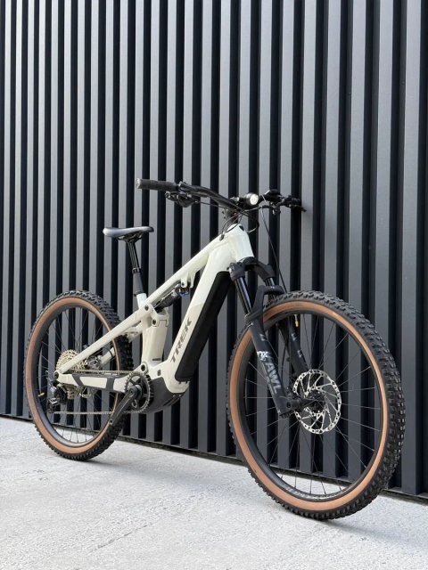 Trek Powerfly 800W електровелосипед двопідвіс велосипед двухподвес