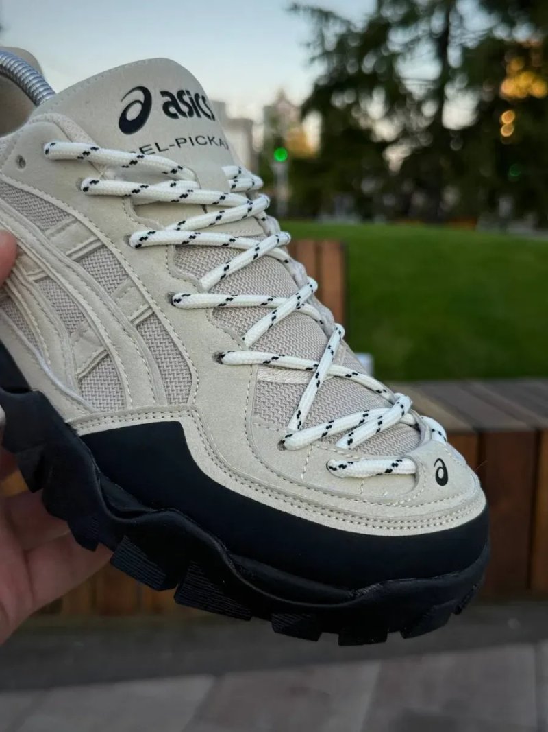Трекінгова модель ASICS чоловічі кросівки асікс на кожен день — фото 4