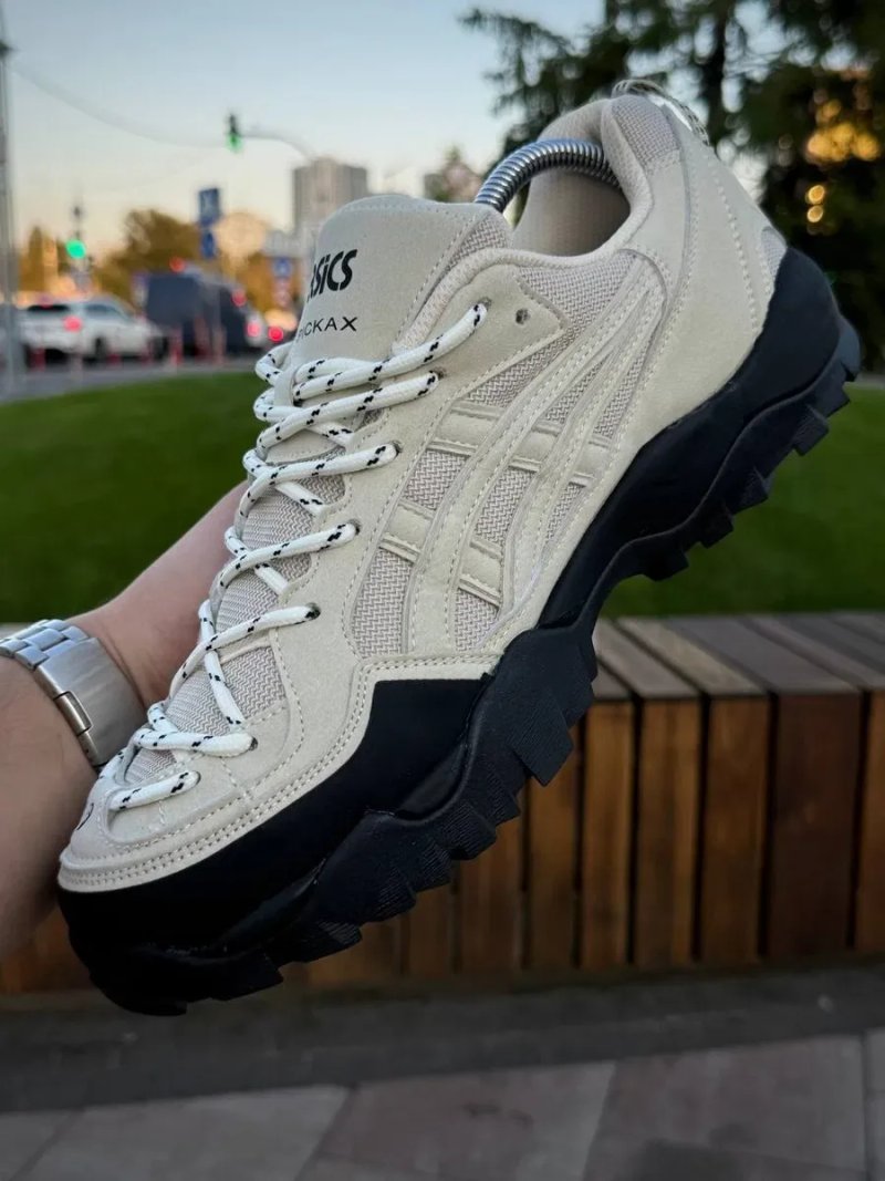 Трекінгова модель ASICS чоловічі кросівки асікс на кожен день — фото 6