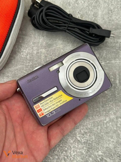 Цифровий фотоапарат Kodak EasyShare M1063