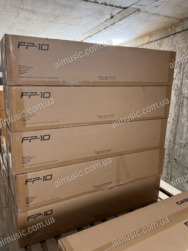 Цифровое пианино Roland FP-10 + Деревянный стенд — фото 2