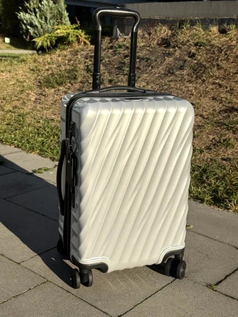 Tumi Degree International Expandable 4 Wheeled Carry-On валіза ручна поклажа/чемодан Tumi ручная кладь