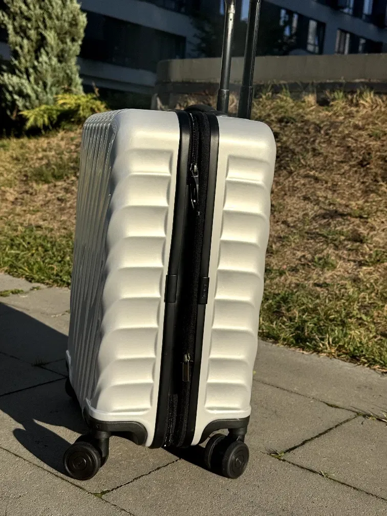 Tumi   Degree International Expandable 4 Wheeled Carry-On  валіза ручна поклажа/чемодан Tumi ручная кладь — фото 5