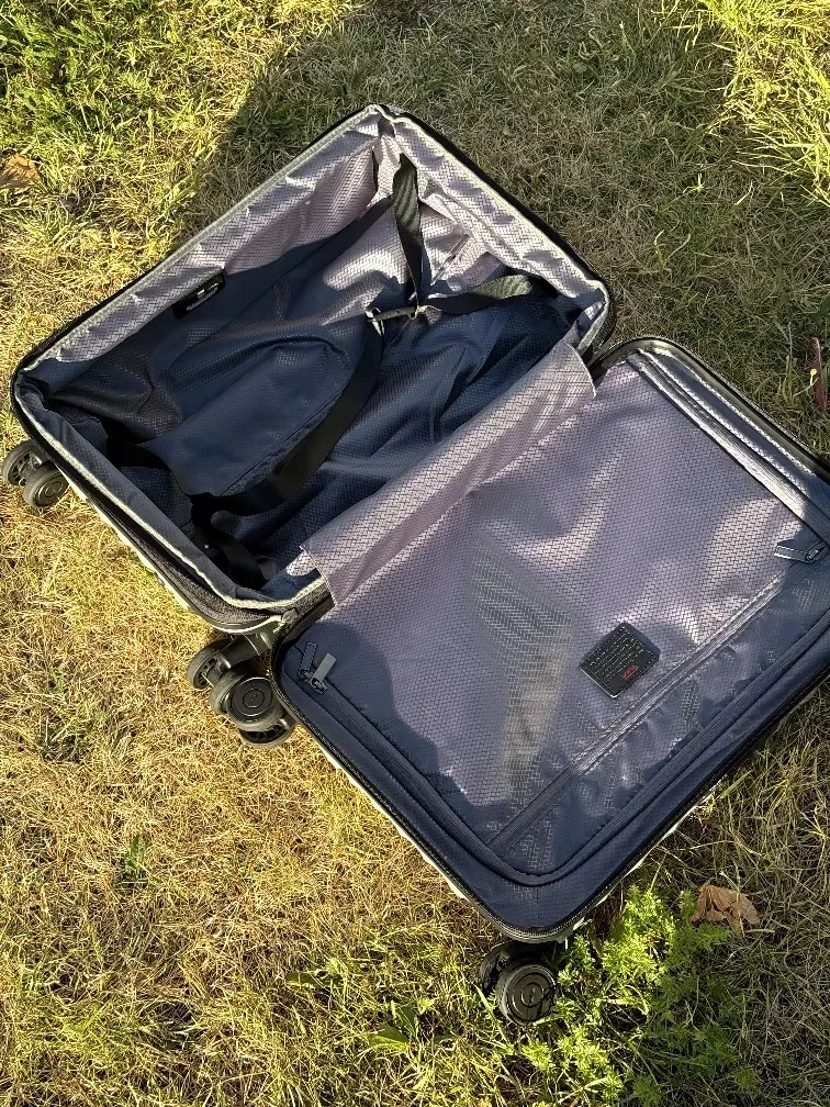 Tumi   Degree International Expandable 4 Wheeled Carry-On  валіза ручна поклажа/чемодан Tumi ручная кладь — фото 7