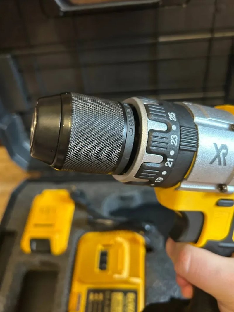 Ударний безщітковий шуруповерт DeWALT 36V 6AH металевий патрон 13мм — фото 4