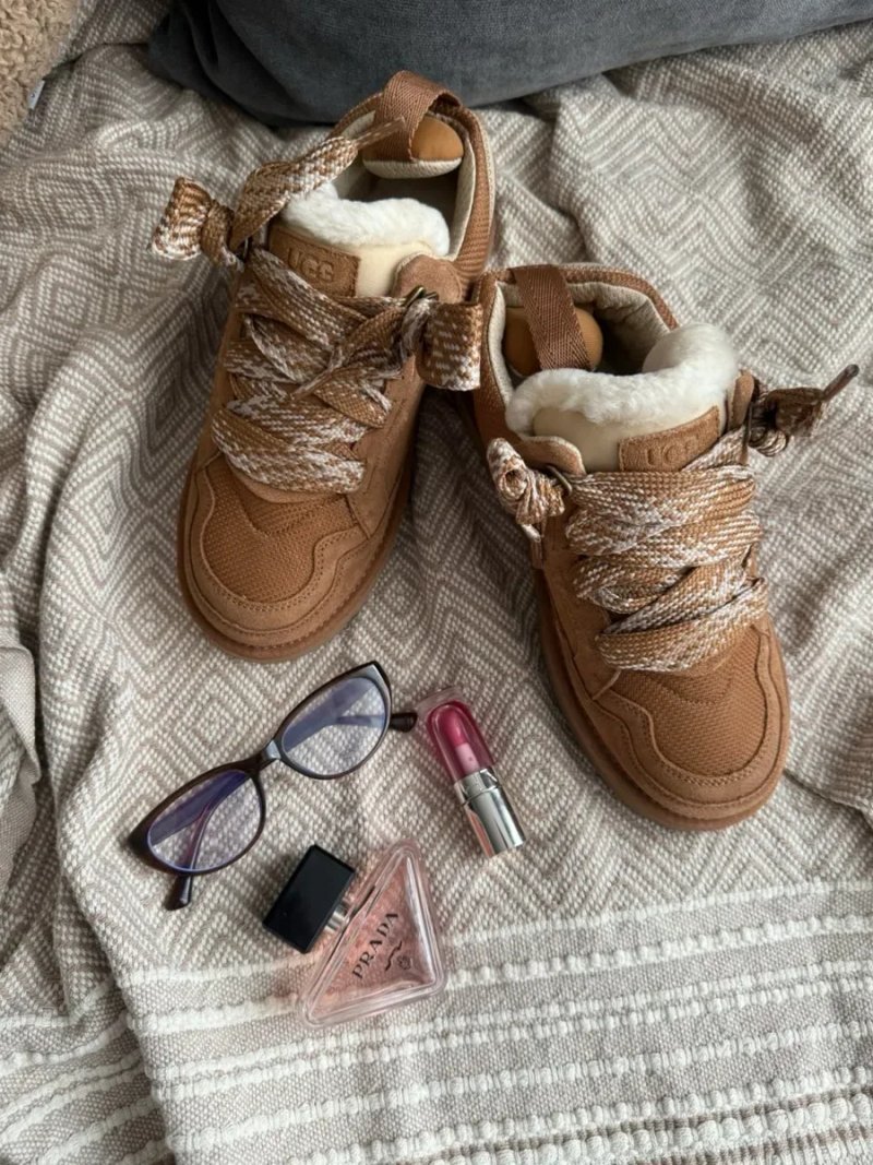 UGG Lowmel Chestnut жіночі угг уггі угги ловмел коричневі на овчині теплі зимові — фото 4