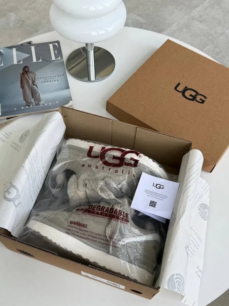 Ugg Lowmel Grey White жіночі уггі ловмел сірі на овчині теплі зимові черевики угг — фото 4
