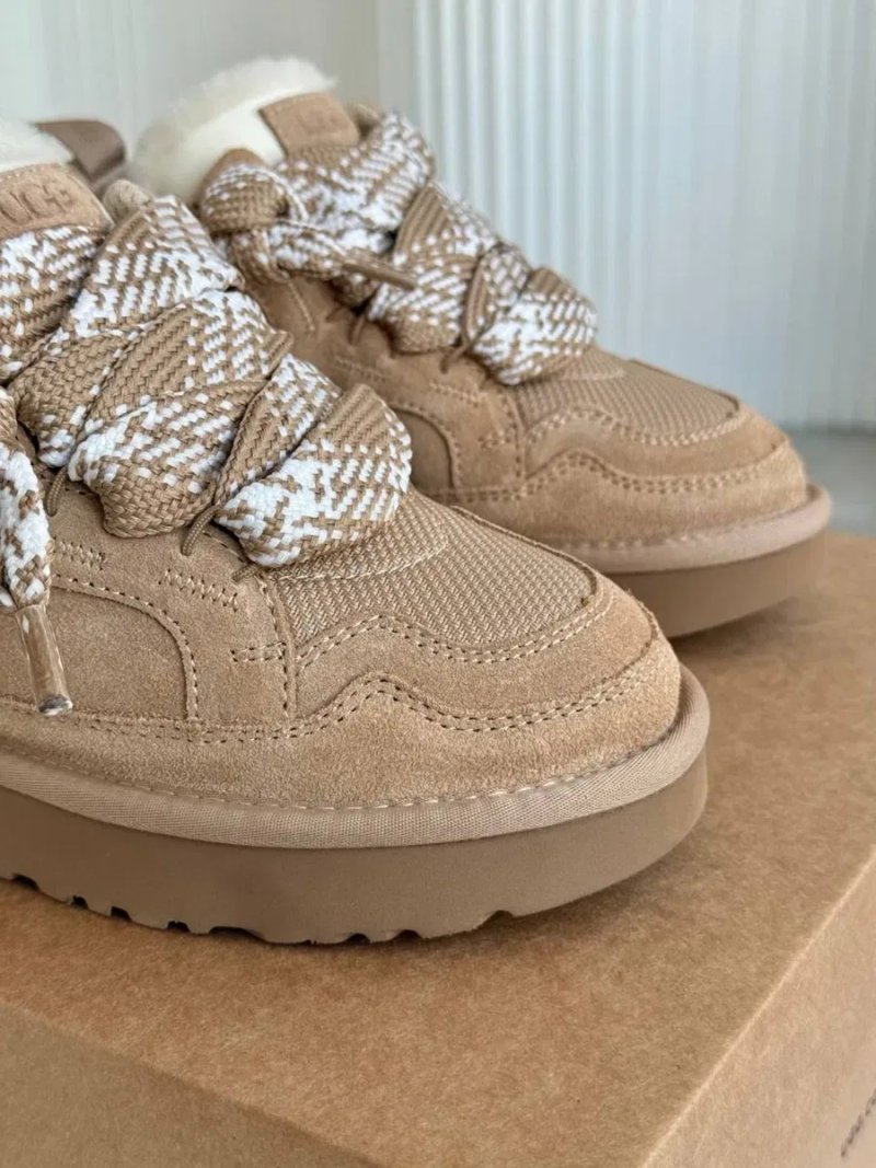 Ugg Lowmel Sand трендові жіночі уггі ловмел на овчині теплі зимові — фото 4