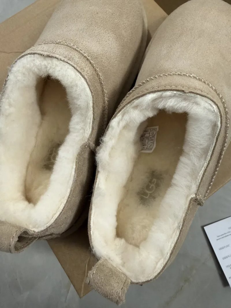 Ugg Micro низькі черевики Ugg Classic Micro — фото 2