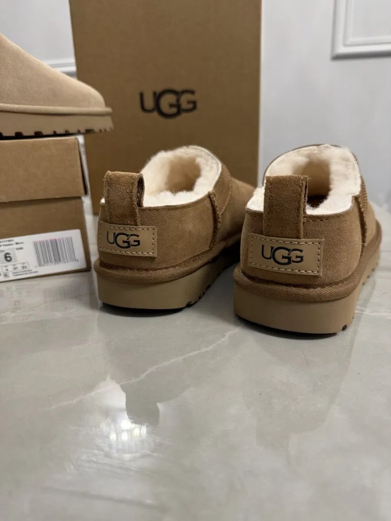 Ugg Micro низькі черевики Ugg Classic Micro — фото 6