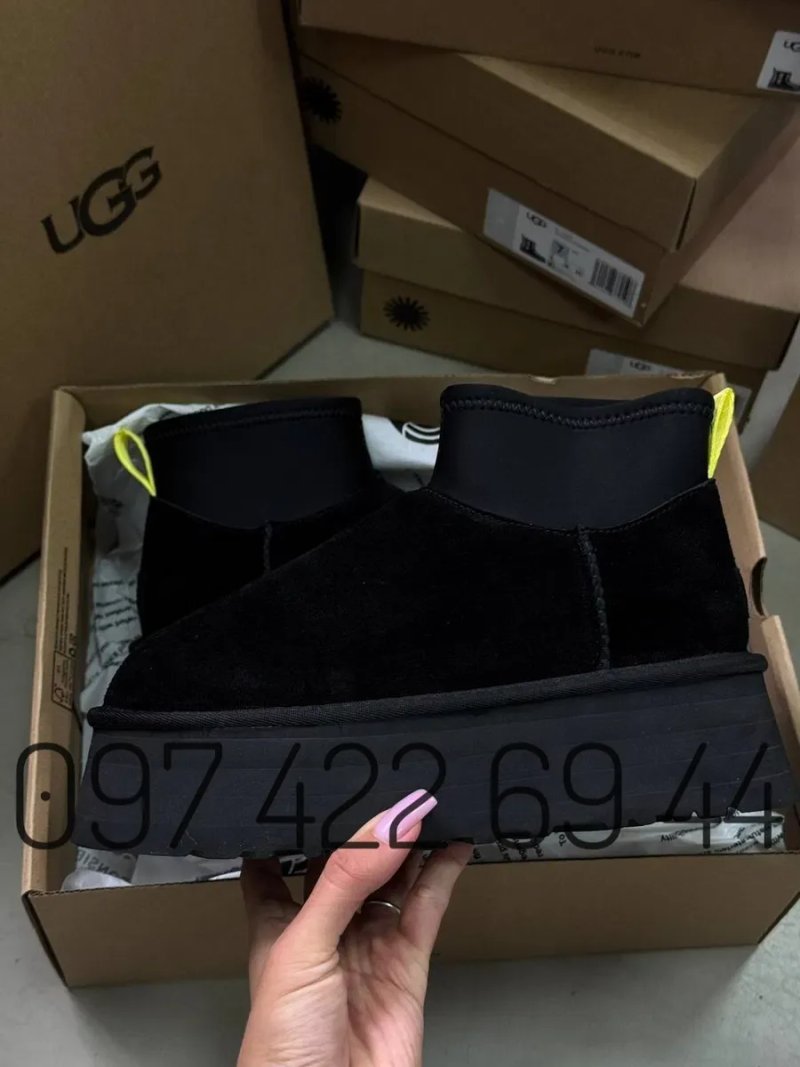 Уггі UGG Classic Mini Dipper Black Жіночі Угги UGG Classic Mini Dipper — фото 3